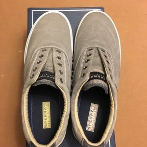 Sperry Topsider size 10